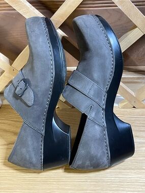 Dansko’ Nubuck Leather Upper Comfort Clog -Grey /EU 41 -US 10-10.5/ Top Grain